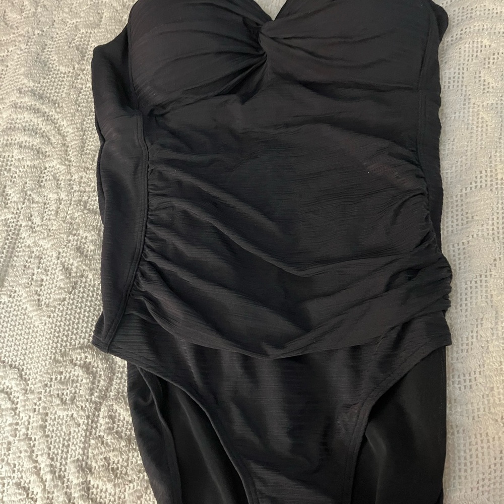 Artesands one piece swimsuit. NWT